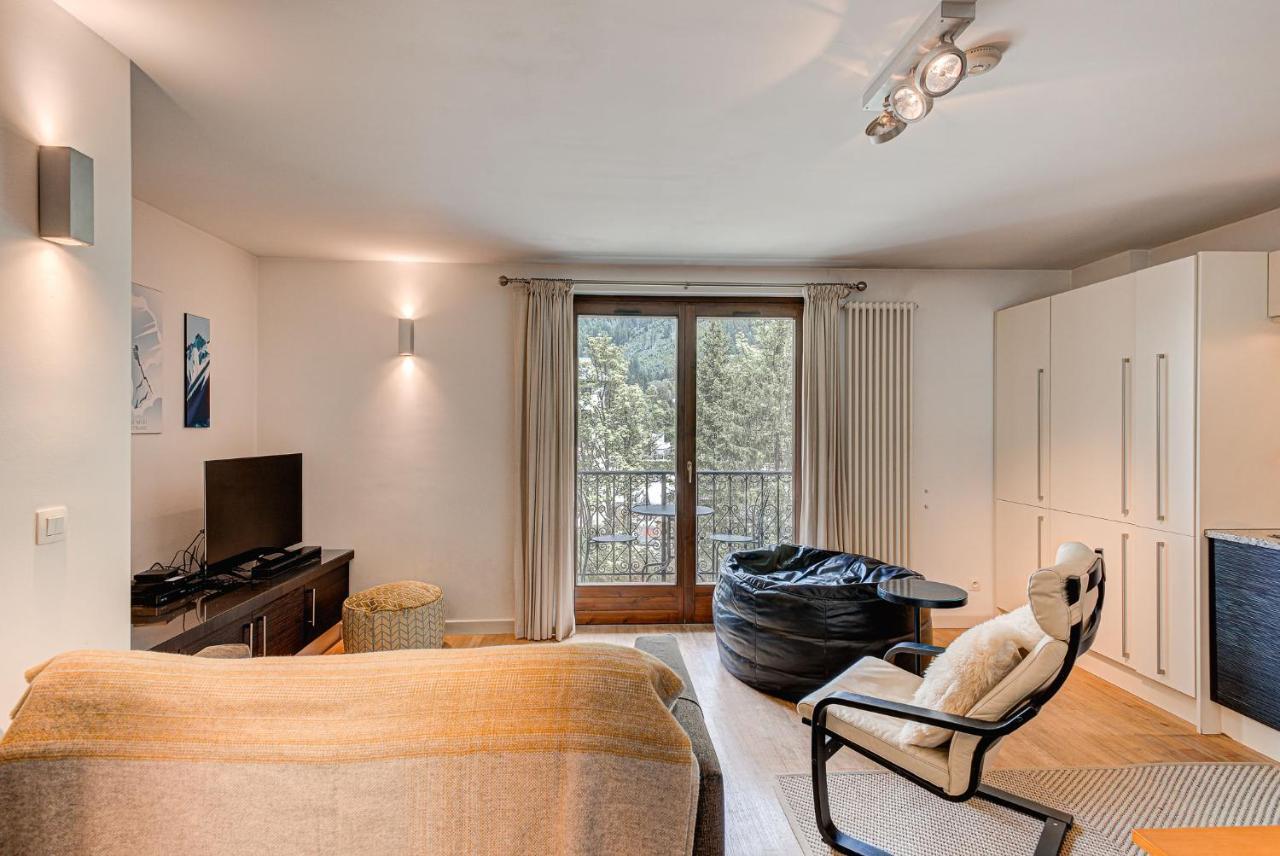 Apartment Cosmiques - Alpes Travel - Central Chamonix - Sleeps 4 외부 사진