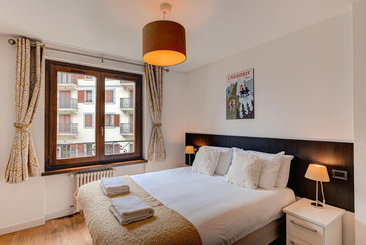 Apartment Cosmiques - Alpes Travel - Central Chamonix - Sleeps 4 외부 사진