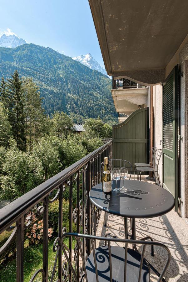 Apartment Cosmiques - Alpes Travel - Central Chamonix - Sleeps 4 외부 사진